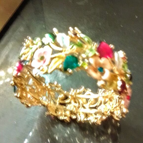 Gold and Pink Jewelry - Picture 2 of 4